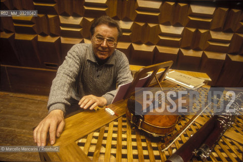 Rome, Pius XII Auditorium, 1999. German conductor and tenor Peter Schreier / Roma, Auditorium Pio XII, 1999. Il direttore dorchestra Peter Schreier - ©Marcello Mencarini/Rosebud2