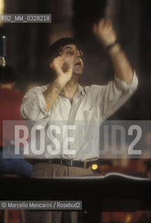 Venice, 1995. Italian composer Flavio Emilio Scogna conducting a rehearsal  / Venezia, 1995. Il compositore Flavio Emilio Scogna mentre dirige una prova - ©Marcello Mencarini/Rosebud2