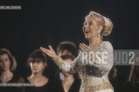 Italian soprano Renata Scotto performing in a recital  (1989) / Il soprano Renata Scotto durante un recital - ©Marcello Mencarini/Rosebud2