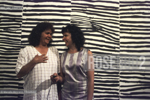 Venice Art Biennale 1997. Self-portrait by Yvonne Koolmatrie and Judy Watson / Biennale Arte di Venezia 1997. Autoritratto di Yvonne Koolmatrie e Judy Watson - ©Marcello Mencarini/Rosebud2