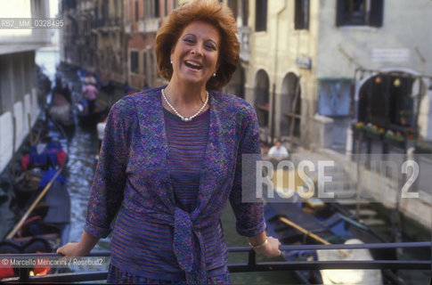 Opera singer LUCIANA SERRA, Venice 1991 / LUCIANA SERRA, cantante lirica, Venezia 1991 ©Marcello Mencarini/Rosebud2