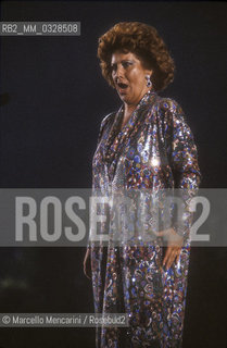 Italian soprano Luciana Serra performing a recital / Il soprano Luciana Serra mentre canta in un recital - ©Marcello Mencarini/Rosebud2