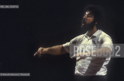 Italian conductor Giuseppe Sinopoli during a rehearsal (1983) / Il direttore dorchestra Giuseppe Sinopoli durante una prova (1983) - ©Marcello Mencarini/Rosebud2