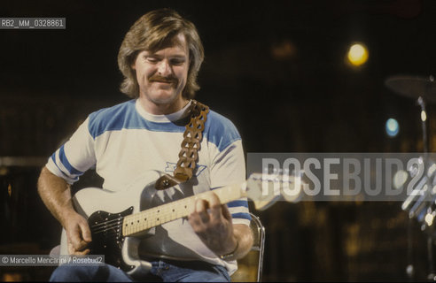 Kevin Peek, guitarist for the group Sky (about 1985) / JKevin Peek, chitarrista del gruppo Sky (1985 circa) - ©Marcello Mencarini/Rosebud2