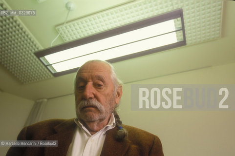 Milan, 1999. Italian designer Ettore Sottsass / Milano, 1999. Il designer Ettore Sottsass - ©Marcello Mencarini/Rosebud2