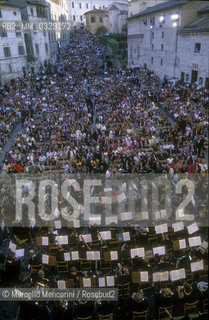 Spoleto, Festival of Two Worlds about 1993. Concert in Cathedral Square / Spoleto, Festival dei due mondi 1993 circa. Concerto in piazza Duomo - ©Marcello Mencarini/Rosebud2