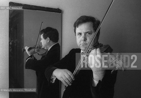 Italian violinist Angelo Stefanato (about 1980) / Il violinista Angelo Stefanato (1980 circa) - ©Marcello Mencarini/Rosebud2