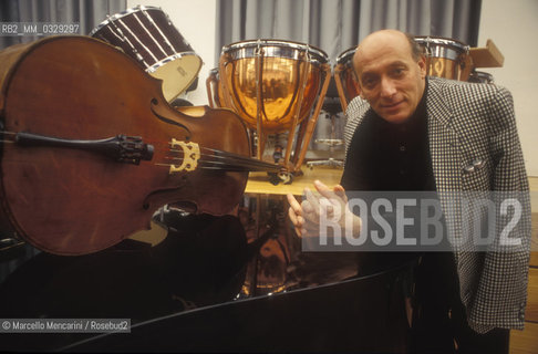 Turin, 1993. Israeli conductor Pinchas Steinberg / Torino, 1993. Il direttore dorchestra Pinchas Steinberg - ©Marcello Mencarini/Rosebud2