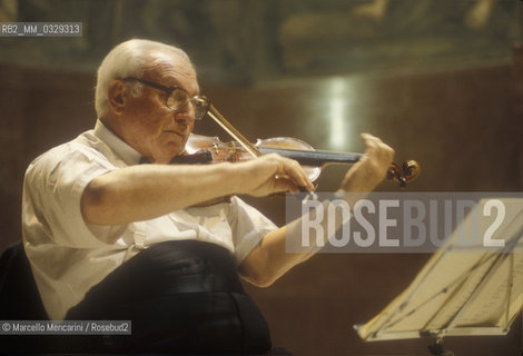 Rome, 1995. Violinist Isaac Stern / Roma, 1995. Il violinista Isaac Stern - ©Marcello Mencarini/Rosebud2