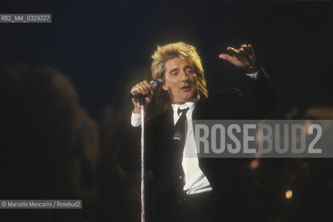 British singer-songwriter Rod Stewart performing (about 1990) / Il cantante Rod Stewart (about 1990) - ©Marcello Mencarini/Rosebud2