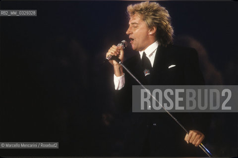 British singer-songwriter Rod Stewart performing (about 1990) / Il cantante Rod Stewart (about 1990) - ©Marcello Mencarini/Rosebud2