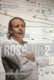 Rome, 1980. German composer Karlheinz Stockhausen during a workshop / Roma, 1980. Il compositore Karlheinz Stockhausen durante una lezione - ©Marcello Mencarini/Rosebud2