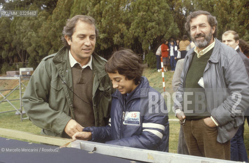 Laquila, about 1985. Director of photography Vittorio Storaro holds a workshop at the Festival Una città in cinema (a Town in Cinema), with his son and cameraman Enrico Umetelli / LAquila, 1985 circa. Il direttore della fotografia Vittorio Storaro mentre durante un workshop al Festival Una città in Cinema, con suo figlio e il cameraman Enrico Umetelli - ©Marcello Mencarini/Rosebud2