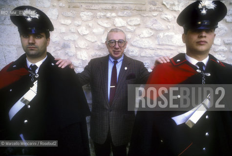 German actor Horst Tappert -famous as Inspector Derrick- at the TV movie Festival Umbria Fiction, 1991 / Lattore Horst Tappert -famoso nel ruolo dellispettore Derrick- alla rassegna di film per la TV Umbria Fiction, 1991 - ©Marcello Mencarini/Rosebud2