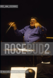 Rome, 1998. British conductor Jeffrey Tate during a rehearsal / Roma, 1998. Il direttore dorchestra Jeffrey Tate durante una prova - ©Marcello Mencarini/Rosebud2