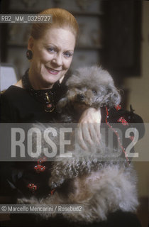 Milan, 1992. Italian soprano Renata Tebaldi in her house with her dog New III / Milano, 1992. Il soprano Renata Tebaldi nella sua casa con il suo cane New III - ©Marcello Mencarini/Rosebud2