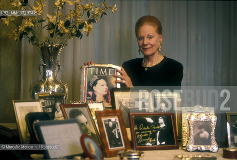 Milan, 1995. Italian soprano Renata Tebaldi in her house / Milano, 1995. Il soprano Renata Tebaldi nella sua casa - ©Marcello Mencarini/Rosebud2