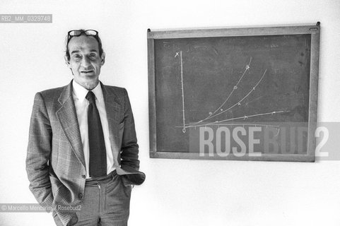 Rome, 1981. Italian biologist Giorgio Tecce / Roma, 1981. Il biologo Giorgio Tecce - ©Marcello Mencarini/Rosebud2