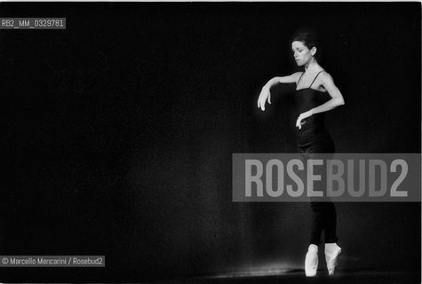 Italian dancer Elisabetta Terabust performing (1982) / La ballerina Elisabetta Terabust mentre danza (1982) - ©Marcello Mencarini/Rosebud2