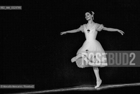 Italian dancer Elisabetta Terabust performing (1982) / La ballerina Elisabetta Terabust mentre danza (1982) - ©Marcello Mencarini/Rosebud2