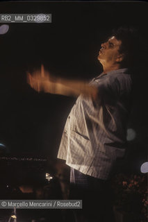 Rome, Baths of Caracalla, 1991. Greek composer Mikis Theodorakis performing a rehearsal / Roma, Terme di Caracalla, 1991. Il compositore greco Mikis Theodorakis dirige una prova - ©Marcello Mencarini/Rosebud2