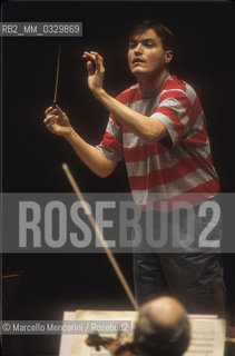 Rome, 1995. German conductor Christian Thielemann during a rehearsal / Roma, 1995. Il direttore dorchestra Christian Thielemann durante una prova - ©Marcello Mencarini/Rosebud2