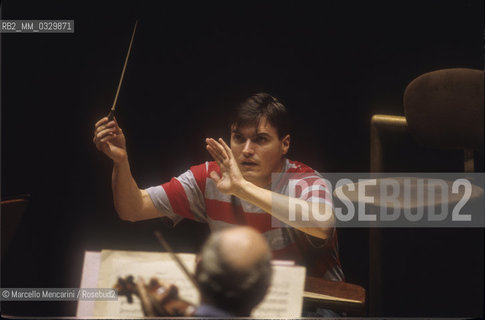 Rome, 1995. German conductor Christian Thielemann during a rehearsal / Roma, 1995. Il direttore dorchestra Christian Thielemann durante una prova - ©Marcello Mencarini/Rosebud2