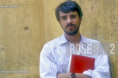 Rome, Cinecittà Studios, 1987. Actor Ricky Tognazzi on the set of the movie Arrivederci e grazie directed by Giorgio Capitani / Roma, Studi cinematografici di Cinecittà, 1987. Lattore Ricky Tognazzi sul set del film Arrivederci e grazie diretto da Giorgio Capitani - ©Marcello Mencarini/Rosebud2