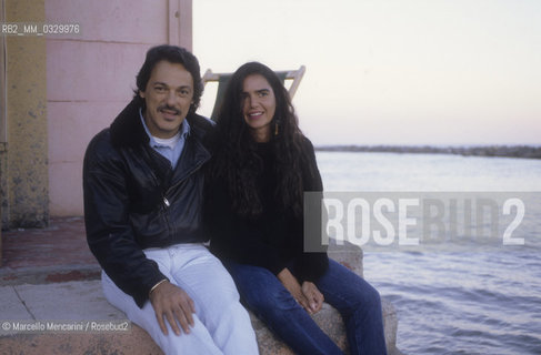 Sanremo Music Festival 1990. Brazilian singer-songwriter Toquinho and his wife Monica / Festival di Sanremo 1990. Il cantautore brasiliano Toquinho e sua moglie Monica - ©Marcello Mencarini/Rosebud2