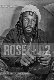 Rome, 1980. Reggae musician Peter Tosh before the concert / Roma, 1980. Il cantante reggae Peter Tosh prima del concerto - ©Marcello Mencarini/Rosebud2