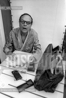 Venice Lido, Venice Film Festival 1981. Italian journalist, art critic and politician Antonello Trombadori in his hotel room / Lido di Venezia, Mostra del Cinema di Venezia 1981. Il giornalista, critico darte e politico Antonello Trombadori nella sua camera dalbergo - ©Marcello Mencarini/Rosebud2