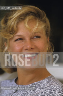 Venice Lido, Venice Film Festival 1987. American actress Kathleen Turner, starring in the movie House of Games directed by David Mamet / Lido di Venezia, Mostra del Cinema di Venezia 1987. Lattrice Kathleen Turner, protagonista del film La casa dei giochi diretto da David Mamet - ©Marcello Mencarini/Rosebud2