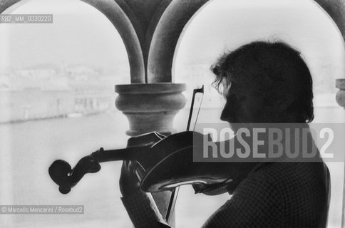 Venice, 1979. Italian violinist Uto Ughi / Venezia, 1979. Il violinista Uto Ughi - ©Marcello Mencarini/Rosebud2