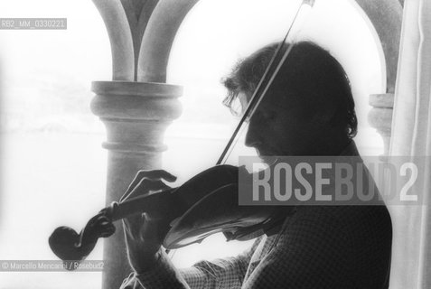 Venice, 1979. Italian violinist Uto Ughi / Venezia, 1979. Il violinista Uto Ughi - ©Marcello Mencarini/Rosebud2