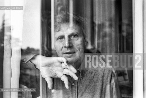 Busto Arsizio ( Milano). Italian violinist Uto Ughi in his house / Busto Arsizio (Milano). Il violinista Uto Ughi nella sua casa - ©Marcello Mencarini/Rosebud2