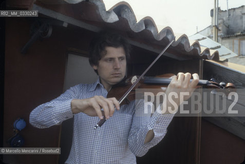 Venice, 1979. Italian violinist Uto Ughi / Venezia, 1979. Il violinista Uto Ughi - ©Marcello Mencarini/Rosebud2