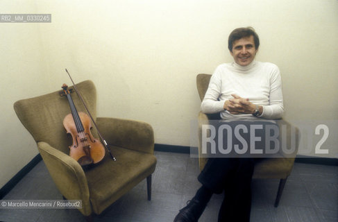 Italian violinist Uto Ughi (about 1980) / il violinista Uto Ughi (1980 circa) - ©Marcello Mencarini/Rosebud2