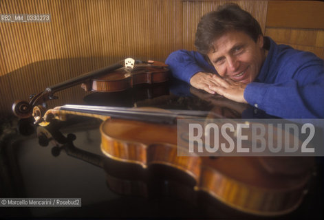 Busto Arsizio ( Milano). Italian violinist Uto Ughi in his house / Busto Arsizio (Milano). Il violinista Uto Ughi nella sua casa - ©Marcello Mencarini/Rosebud2