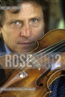 Busto Arsizio ( Milano). Italian violinist Uto Ughi in his house / Busto Arsizio (Milano). Il violinista Uto Ughi nella sua casa - ©Marcello Mencarini/Rosebud2