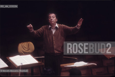 Italian conductor Pierluigi Urbini (about 1985) / Il direttore dorchestra Pierluigi Urbini (1985 circa) - ©Marcello Mencarini/Rosebud2