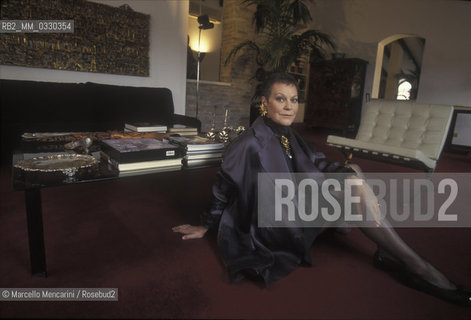 Padua, 1997. Italian mezzo-soprano Lucia Valentini Terrani in her house / Padova, 1997. Il mezzo soprano Lucia Valentini Terrani nella sua casa - ©Marcello Mencarini/Rosebud2