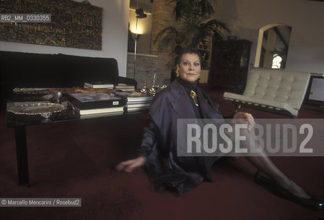 Padua, 1997. Italian mezzo-soprano Lucia Valentini Terrani in her house / Padova, 1997. Il mezzo soprano Lucia Valentini Terrani nella sua casa - ©Marcello Mencarini/Rosebud2