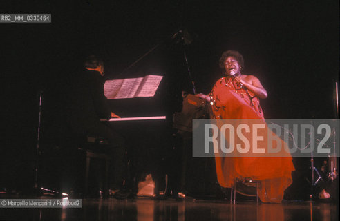 American jazz singer Sarah Vaughan performing (about 1985) / la cantante jazz Sarah Vaughan in concerto (1985 circa) - ©Marcello Mencarini/Rosebud2