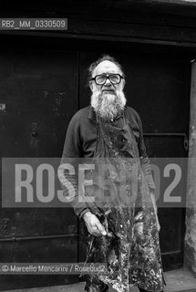 Venice, 1981. Italian painter Emilio Vedova in his studio / Venezia, 1981. Il pittore Emilio Vedova nel suo studio - ©Marcello Mencarini/Rosebud2