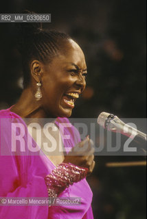 Positano (Salerno), 1987. American opera singer Shirley Verrett performing a recital / Positano (Salerno), 1987. La cantante lirica Shirley Verrett durante un recital - ©Marcello Mencarini/Rosebud2