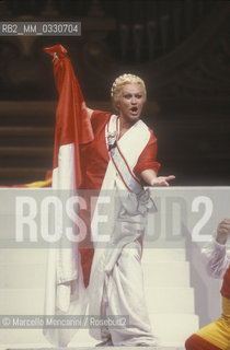 Pesaro, August 18, 1984. Rossini Opera Festival. Mezzo-soprano Lucia Valentini Terrani as Marchesa Melibea in Il viaggio a Reims (The Jorney to Reims) by Gioacchino Rossini. This is the first performance of that opera staged by Luca Ronconi and conducted by Claudio Abbado, after the reconstruction of its manuscript, assumed lost, in the 1970s / Pesaro, 18 agosto 1984. Rossini Opera Festival. Il mezzosoprano Lucia Valentini Terrani nel ruolo della contessa Melibea ne Il viaggio a Reims di Gioacchino Rossini. E la prima rappresentazione dellopera con la regia di Luca Ronconi e la direzione dorchestra di Claudio Abbado, dopo il ritrovamento e la ricomposizione negli anni 70 del suo manoscritto che si credeva perduto - ©Marcello Mencarini/Rosebud2