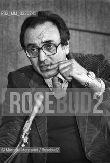 Italian historian Lucio Villari during a lecture (1980) / Lo storico Lucio Villari durante una conferenza (1980) - ©Marcello Mencarini/Rosebud2