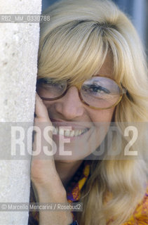 Venice Lido, Venice Film Festival 1995. Actress Monica Vitti, at the Festival to receive the  Golden Lion Award for Lifetime Achievement / Lido di Venezia, Mostra del Cinema di Venezia 1995. Lattrice Monica Vitti, alla Mostra per ritirare il Leone doro alla Carriera - ©Marcello Mencarini/Rosebud2