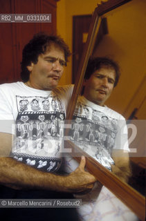 Venice Lido, Venice Film Festival 1988. American actor Robin Williams / Lido di Veneziae, Mostra del Cinema di Venezia 1988. lattore Robin Williams - ©Marcello Mencarini/Rosebud2