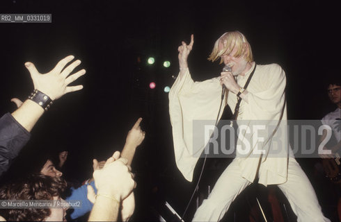 Rome, about 1980. American rock musician multi-instrumentalist Edgar Winter performing / Roma, 1980 circa. Il miusicista polistrumentista Edgar Winter in concerto - ©Marcello Mencarini/Rosebud2